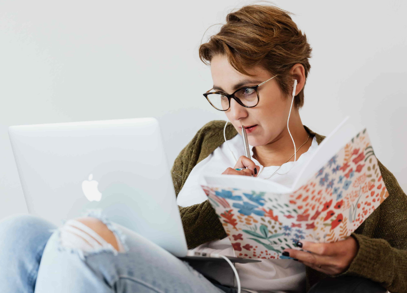 Setting Intentions that make sense for Influencers this 2023