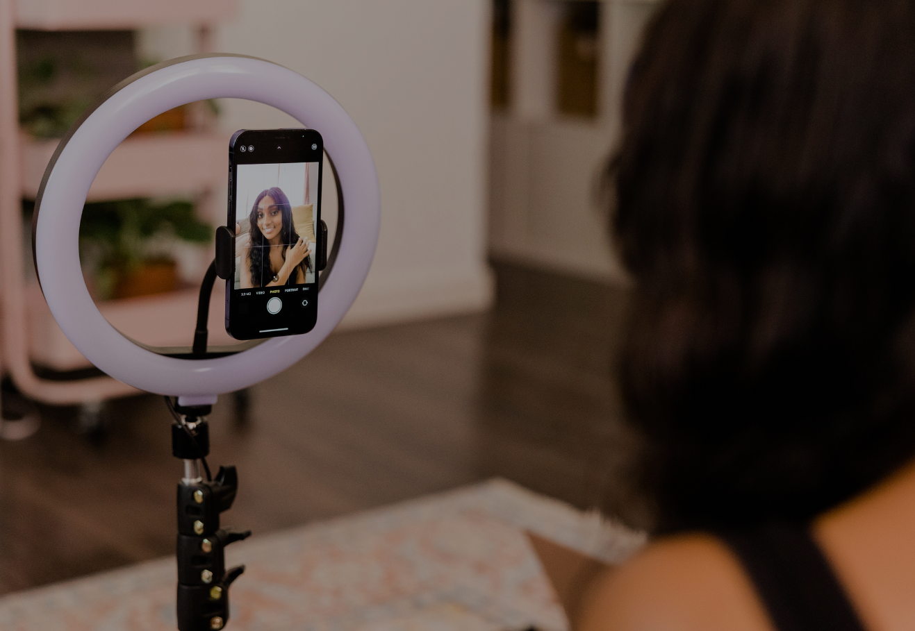 How Much Do Social Media Influencers Really Earn?