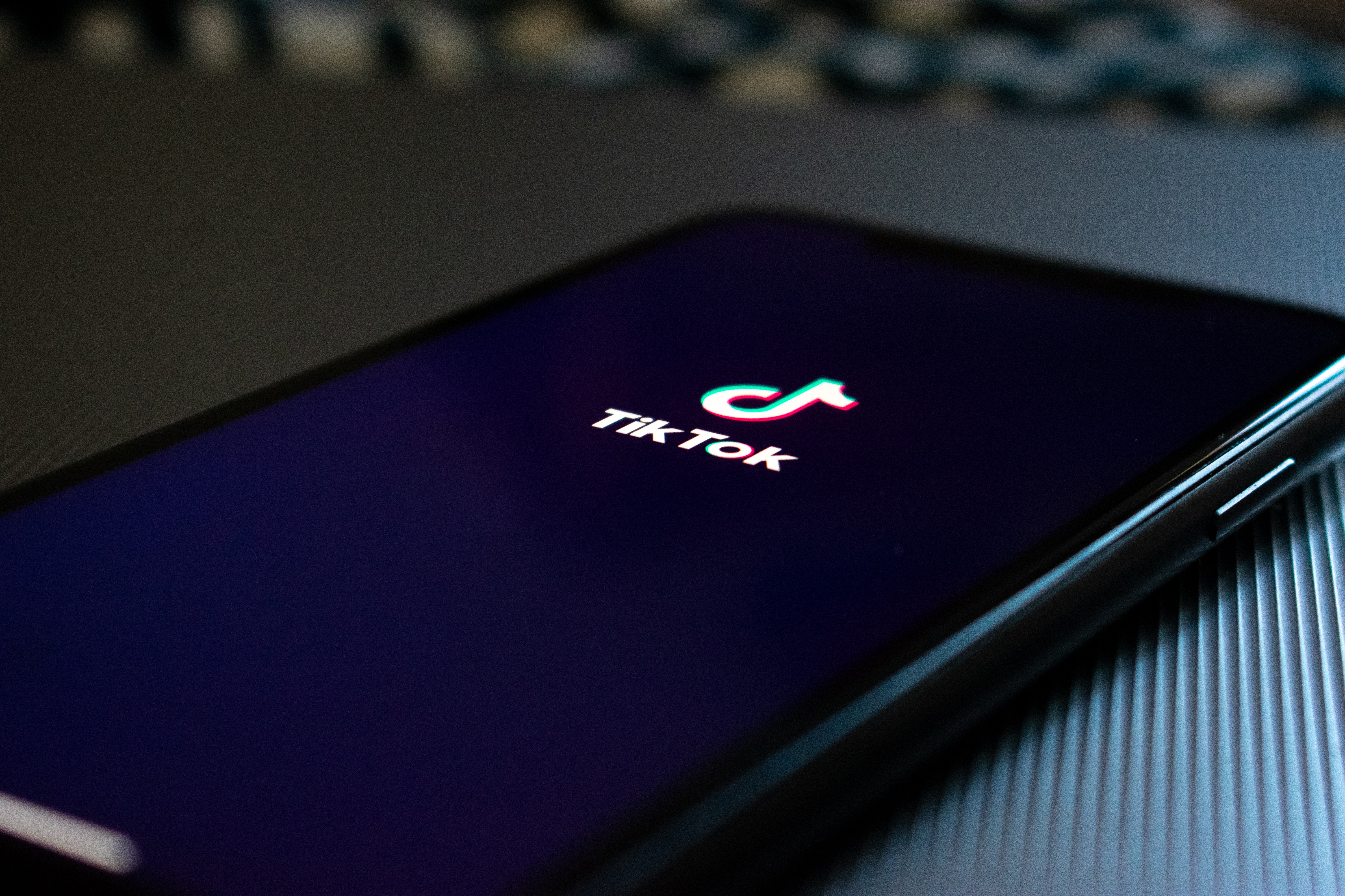 TikTok vs Vine: How Long Will TikTok Last?